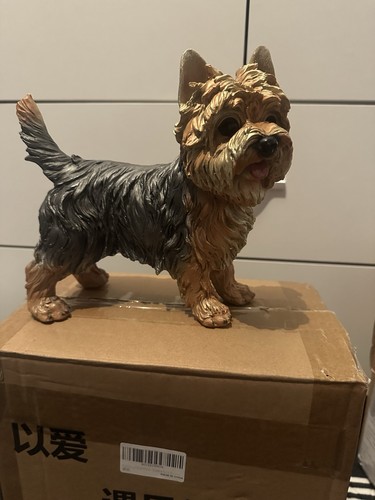 Realistic yorkshire terrier - yorkshire,