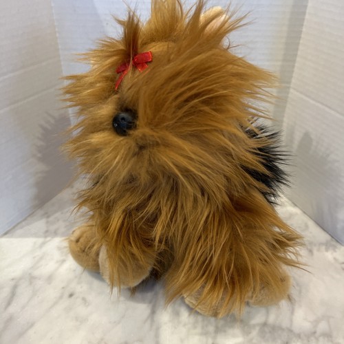 Yorkshire terrier realistic - yorkshire,