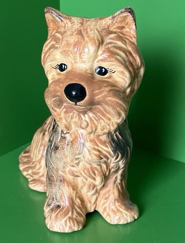 Vintage yorkshire terrier - yorkshire,