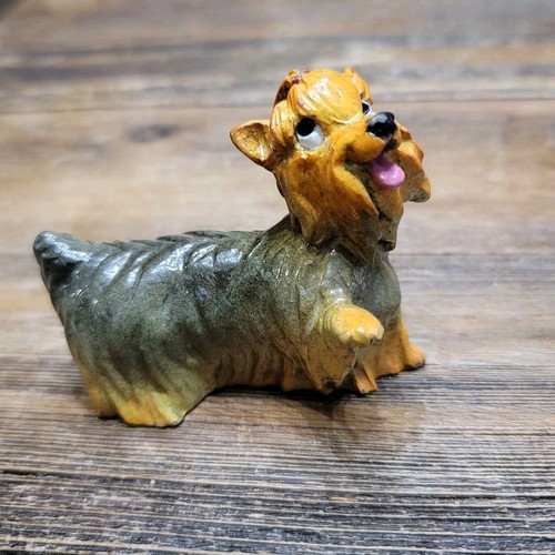 Kitty kennel yorkie dog - kitty's,