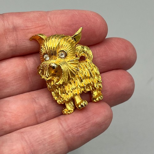 Gold tone dog - tone, pin